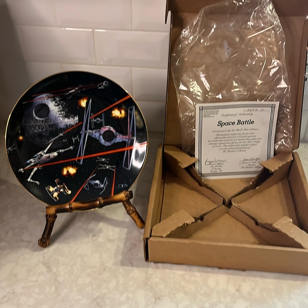 Star Wars collector plate Space Battle 7th issue 2588U